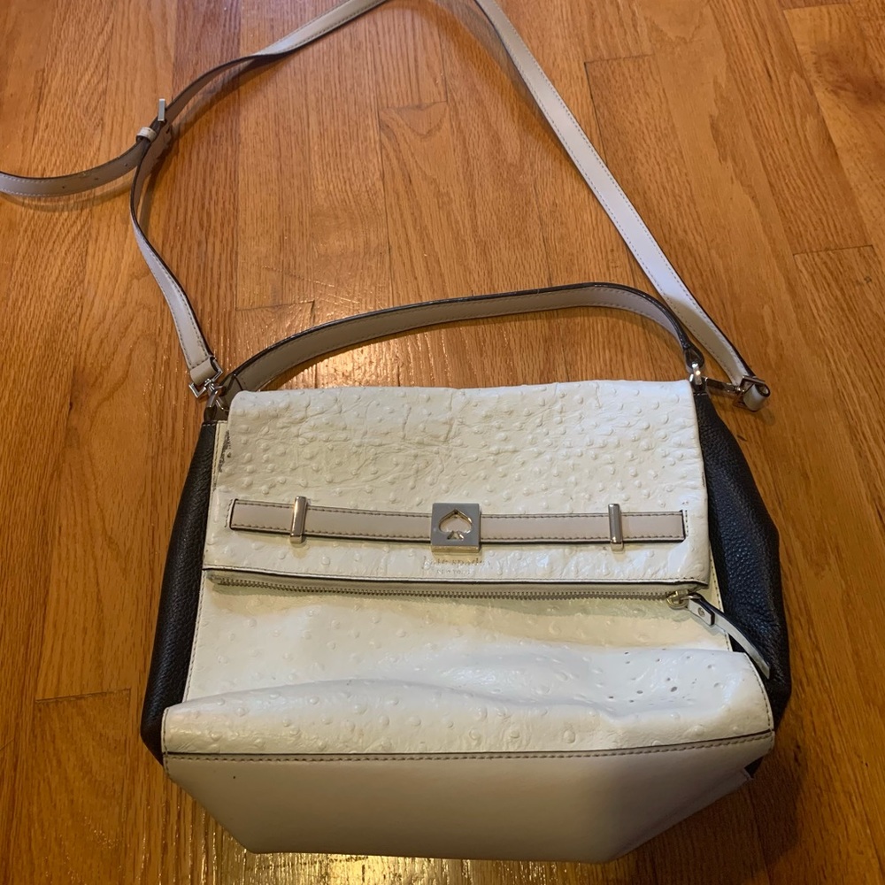 Kate spade ivory and black purse
